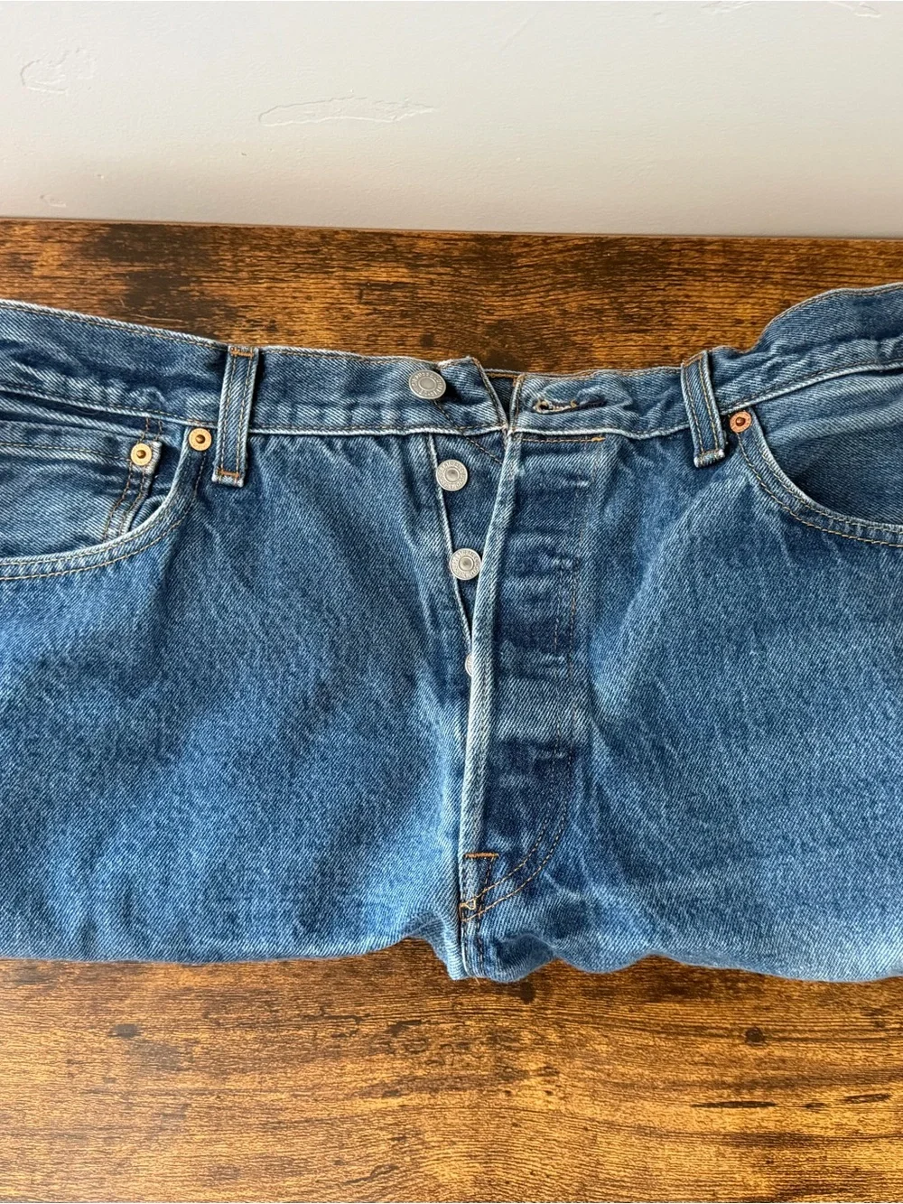 Men's 501 Levi Jeans - Button-Fly